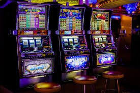 Collection of slot games in Adventures Beyond Wonderland at spvtoto login